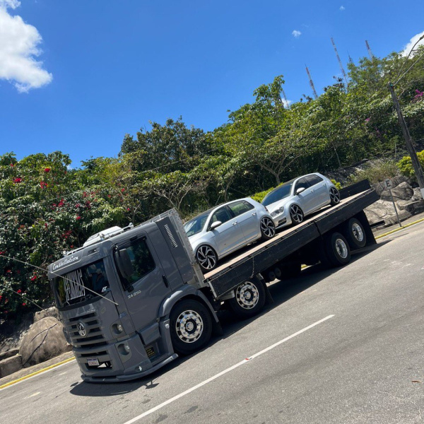 EDIÇÃO; TRUCK+ 2 CARROS